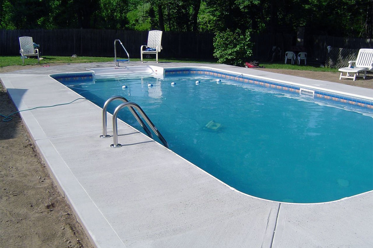 Pool Aprons in Altoona Beach, MD